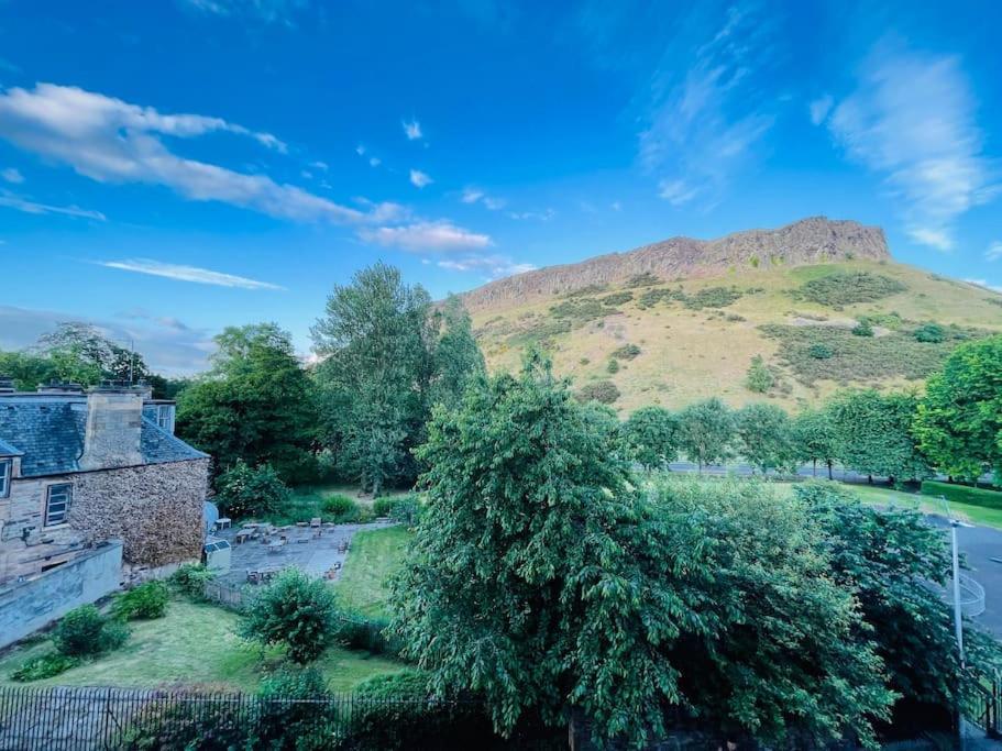 Lovely Duplex Apartment In Edinburgh City Centre Luaran gambar
